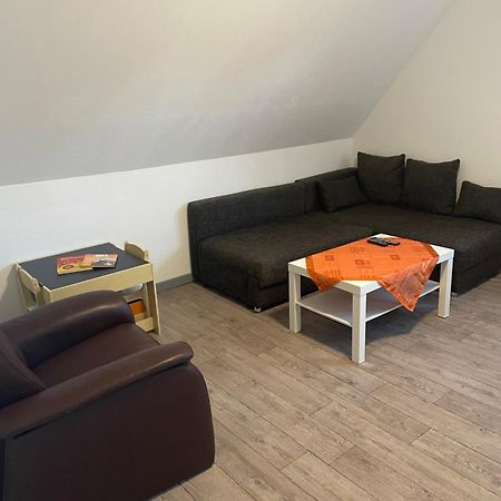 Familie Alber 1P Appartement Elze Buitenkant foto