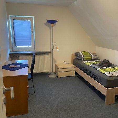 Familie Alber 1P Appartement Elze Buitenkant foto